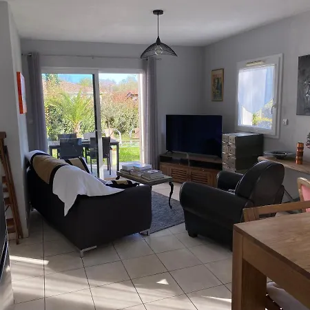 Cosy Avec Jardin Stationnement Proche Plage