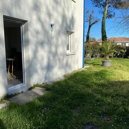 Cosy Avec Jardin Stationnement Proche Plage Apartament